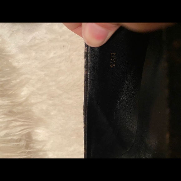 New Vaneli golden and grey reptile suede sz 9.5 - Picture 8 of 10